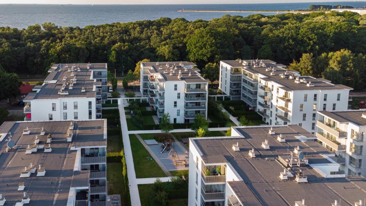 Tomorrow Land : Nadmorze Premium Apartment Gdansk Luaran gambar